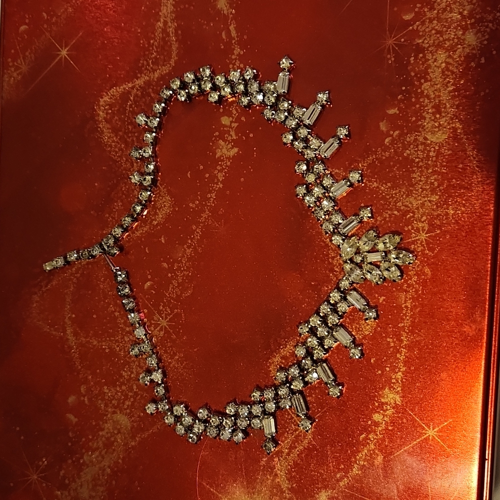 Rhinestone Choker